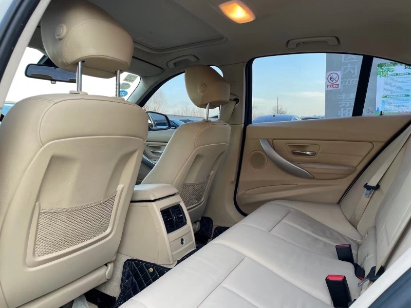 潍坊17年宝马3系6