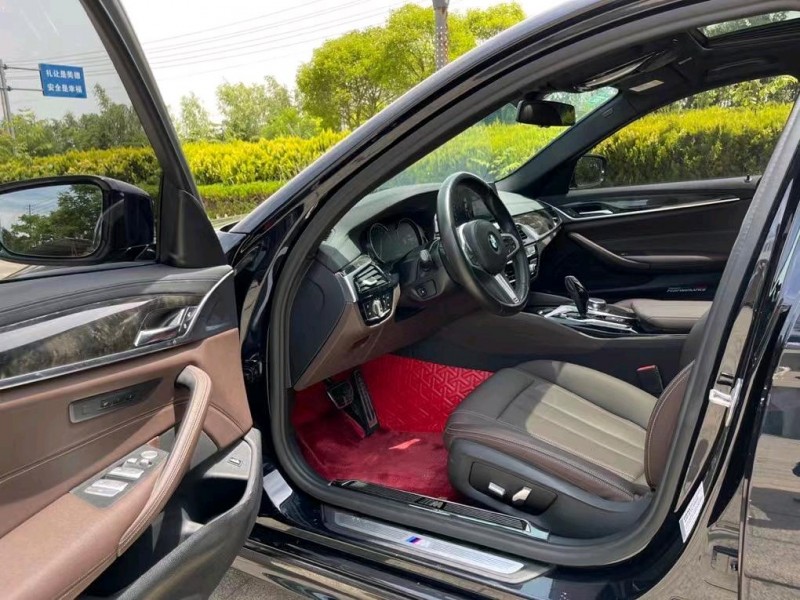 盐城19年宝马5系5