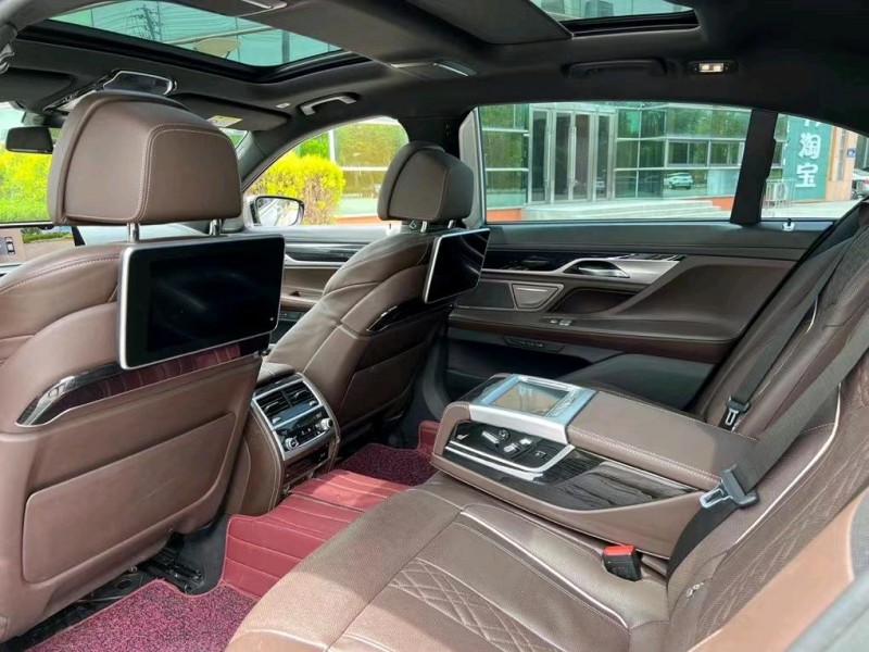 盐城19年宝马7系5