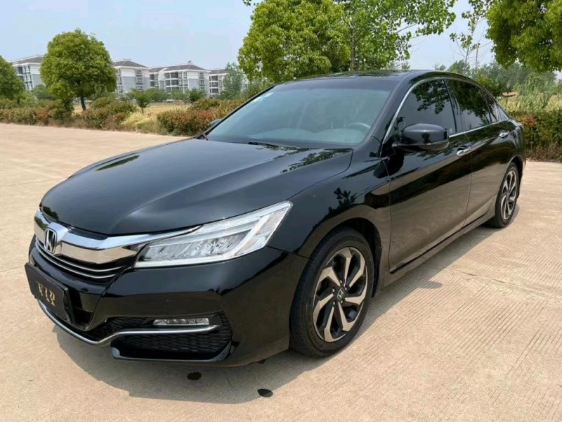 盐城16年本田雅阁2