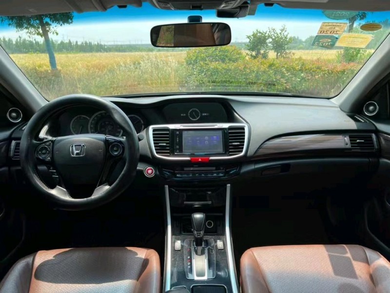 盐城16年本田雅阁7