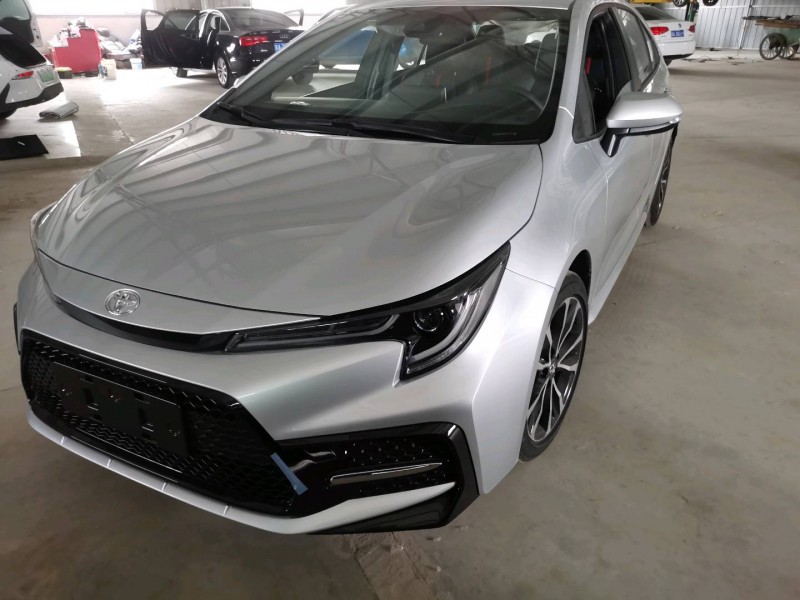 北京22年丰田雷凌4