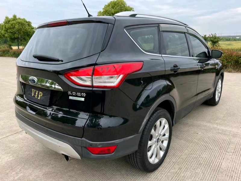 盐城16年福特翼虎6