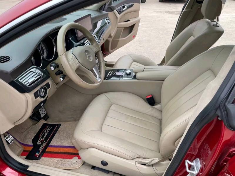 徐州14年奔驰CLS3