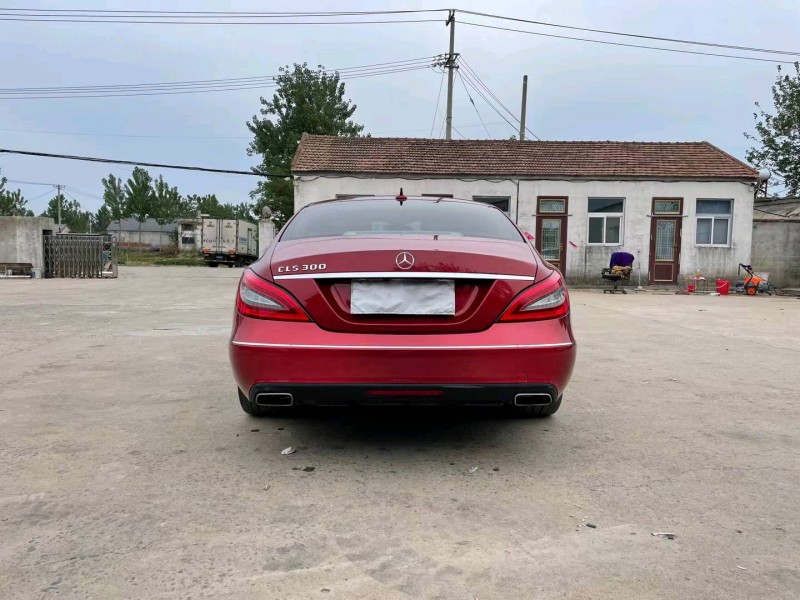 徐州14年奔驰CLS1