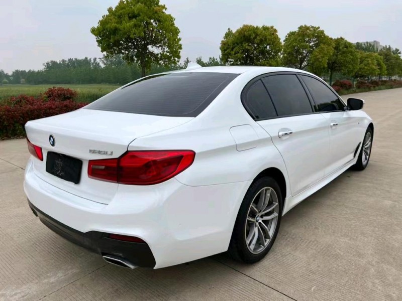 盐城18年宝马5系4