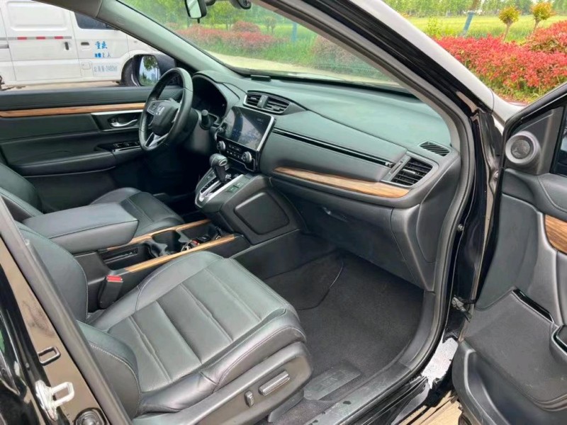 盐城18年本田CR-V9