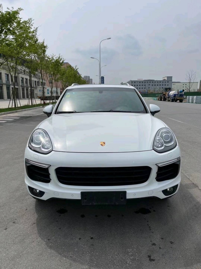 徐州17年保時捷卡宴1