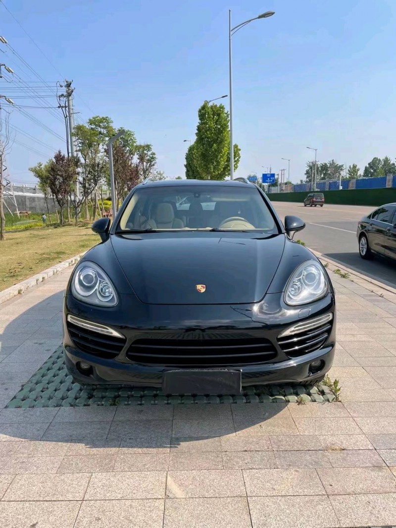 徐州14年保時捷卡宴1
