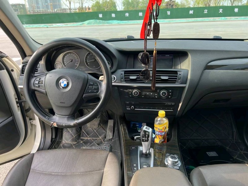 徐州12年宝马X36