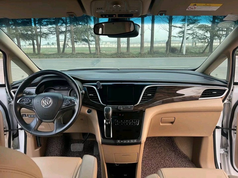 徐州18年别克GL85