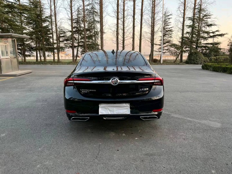 徐州21年别克君越9