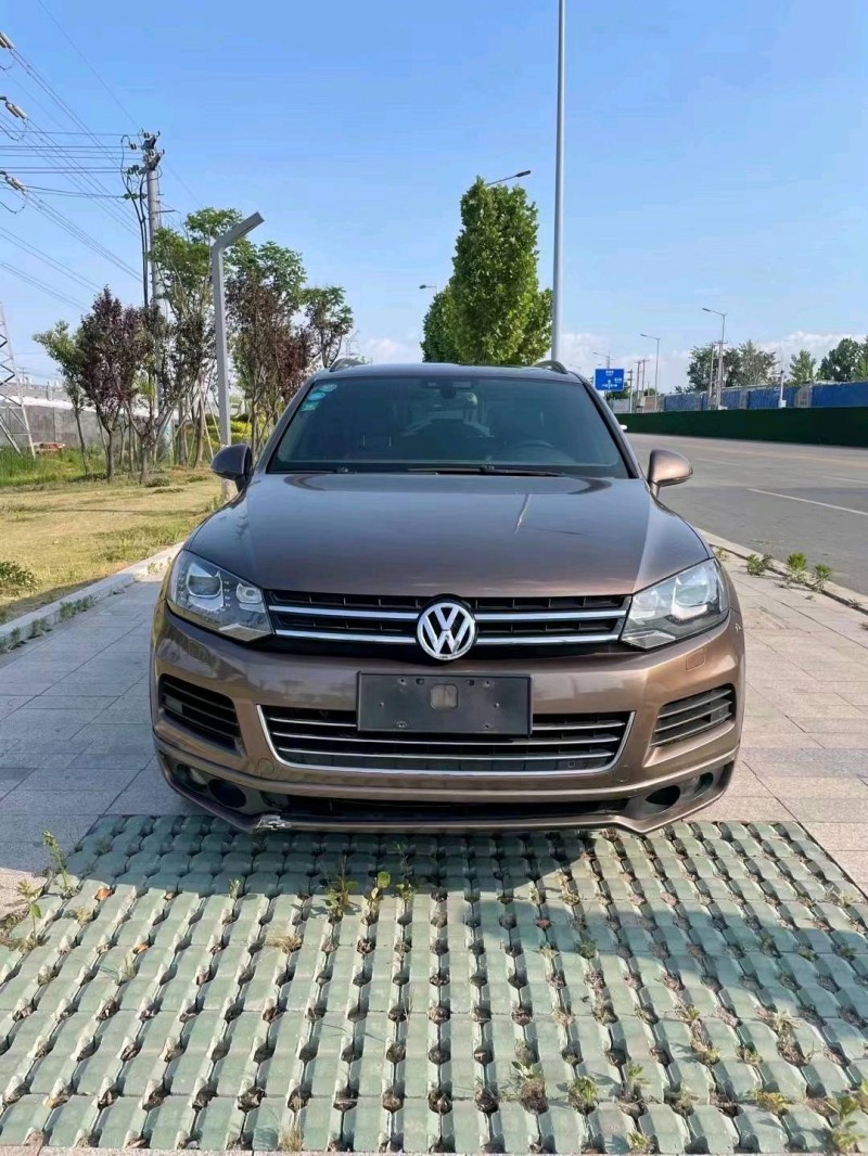 徐州13年大众途锐1