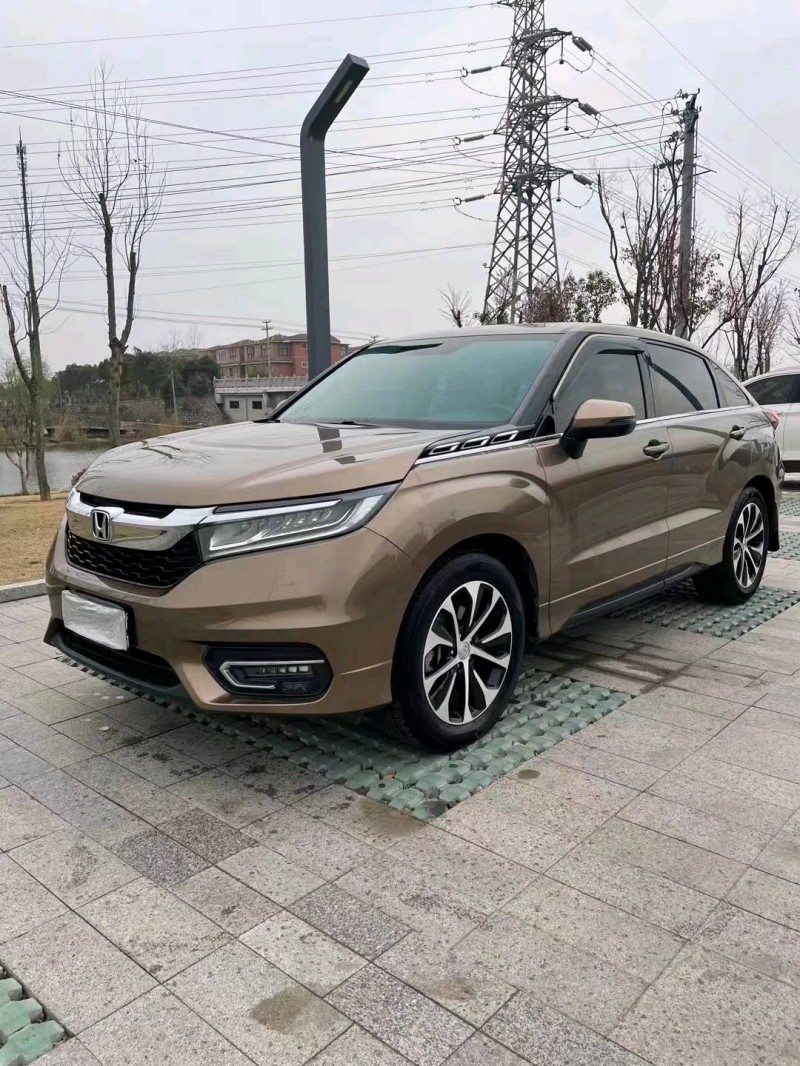 徐州17年本田冠道6