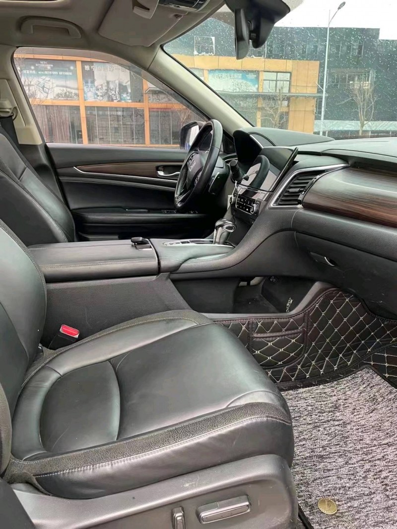 徐州17年本田冠道4