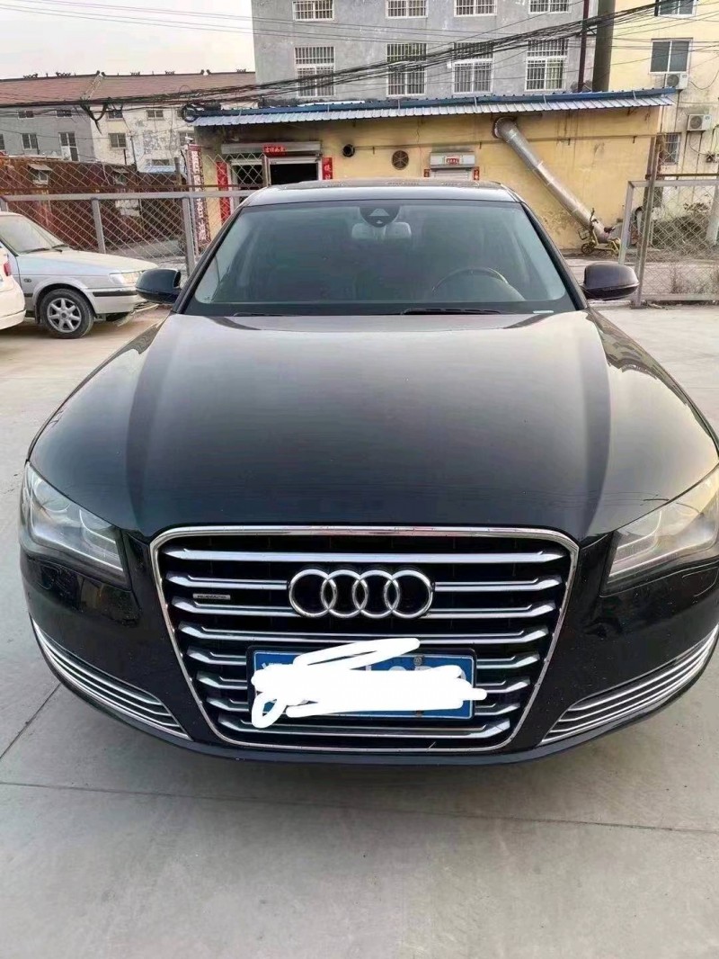 北京13年奥迪A8L8