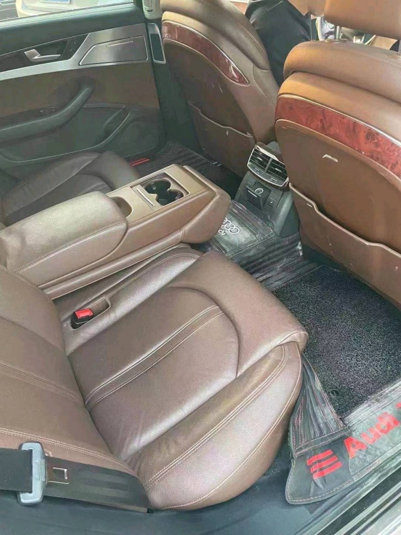 北京13年奥迪A8L2