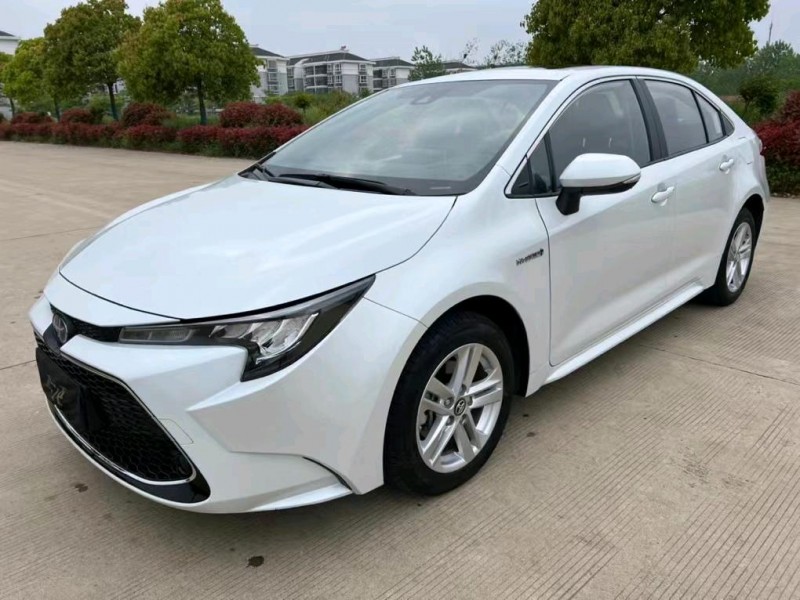 盐城21年丰田雷凌8