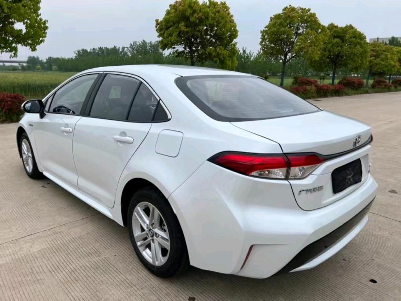 盐城21年丰田雷凌6