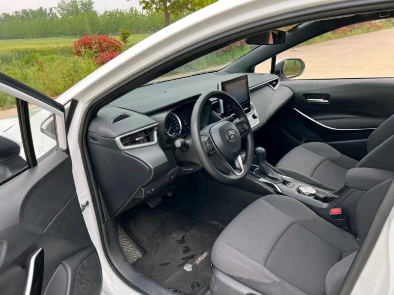 盐城21年丰田雷凌4