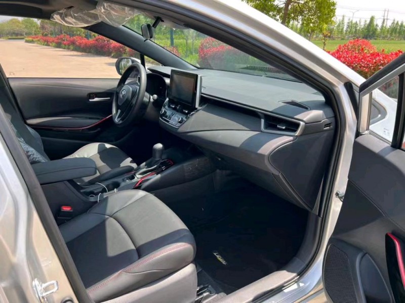 盐城21年丰田雷凌3