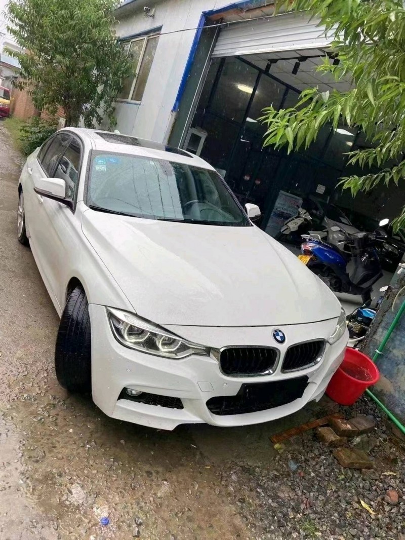 北京18年宝马3系1