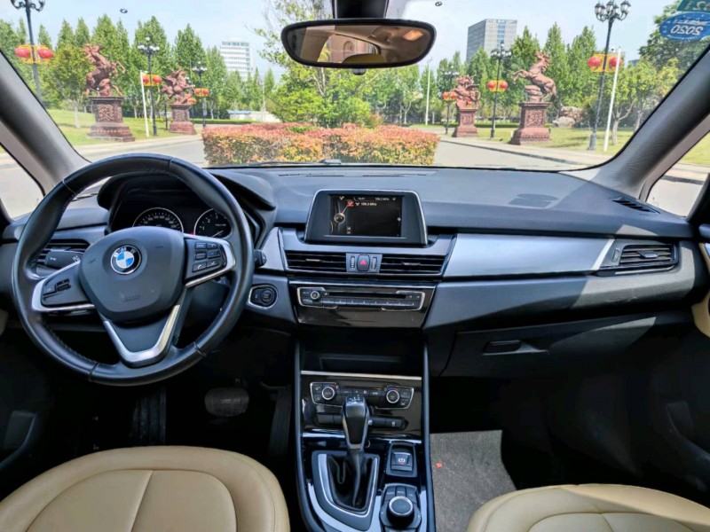 徐州17年宝马2系5