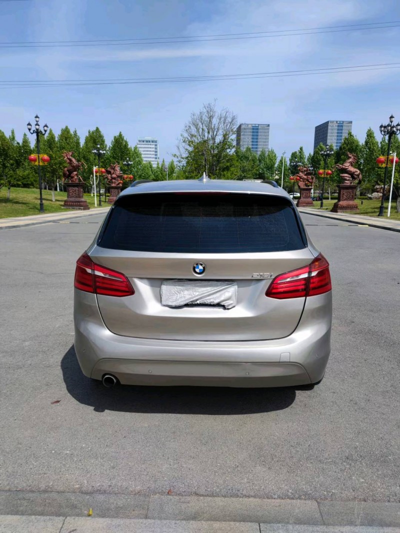 徐州17年宝马2系1