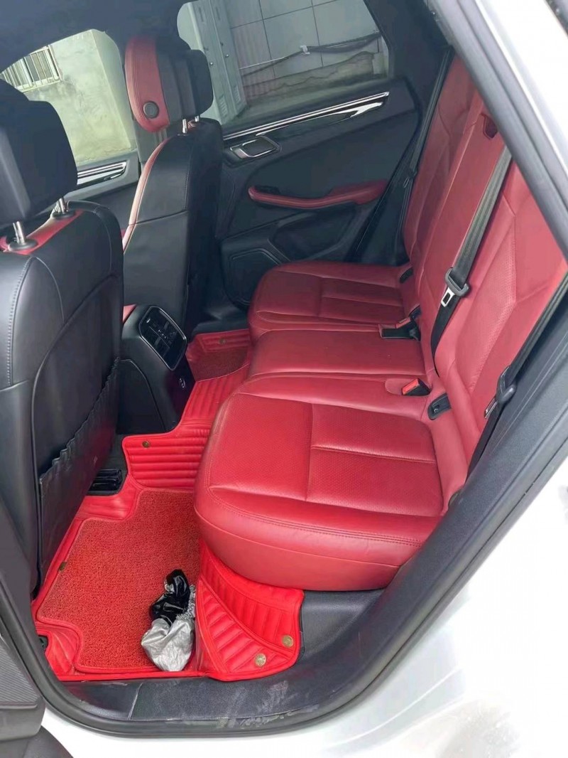 徐州20年保时捷Macan5