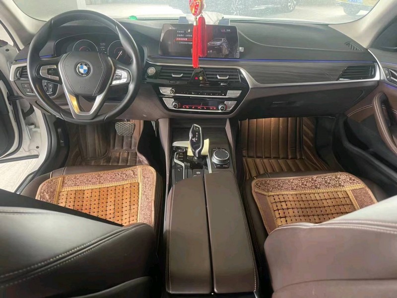 连云港19年宝马5系6