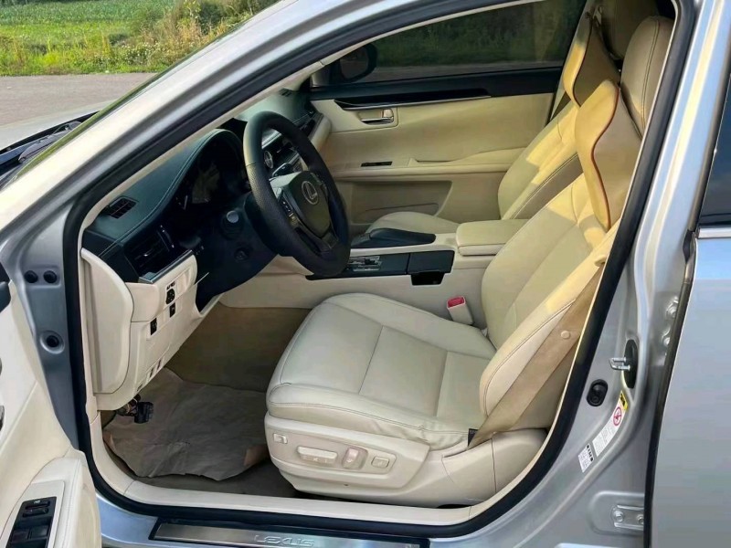 北京12年雷克萨斯ES3