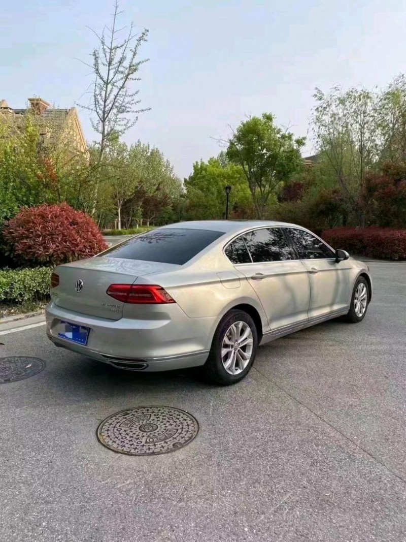 潍坊17年大众迈腾6