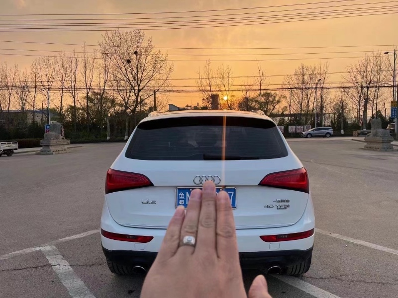 青岛17年奥迪Q54