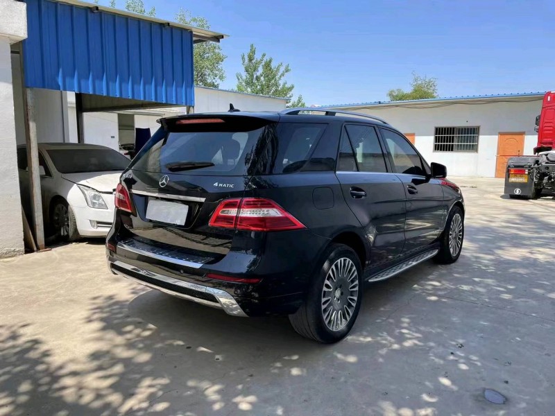 徐州14年奔驰ML7