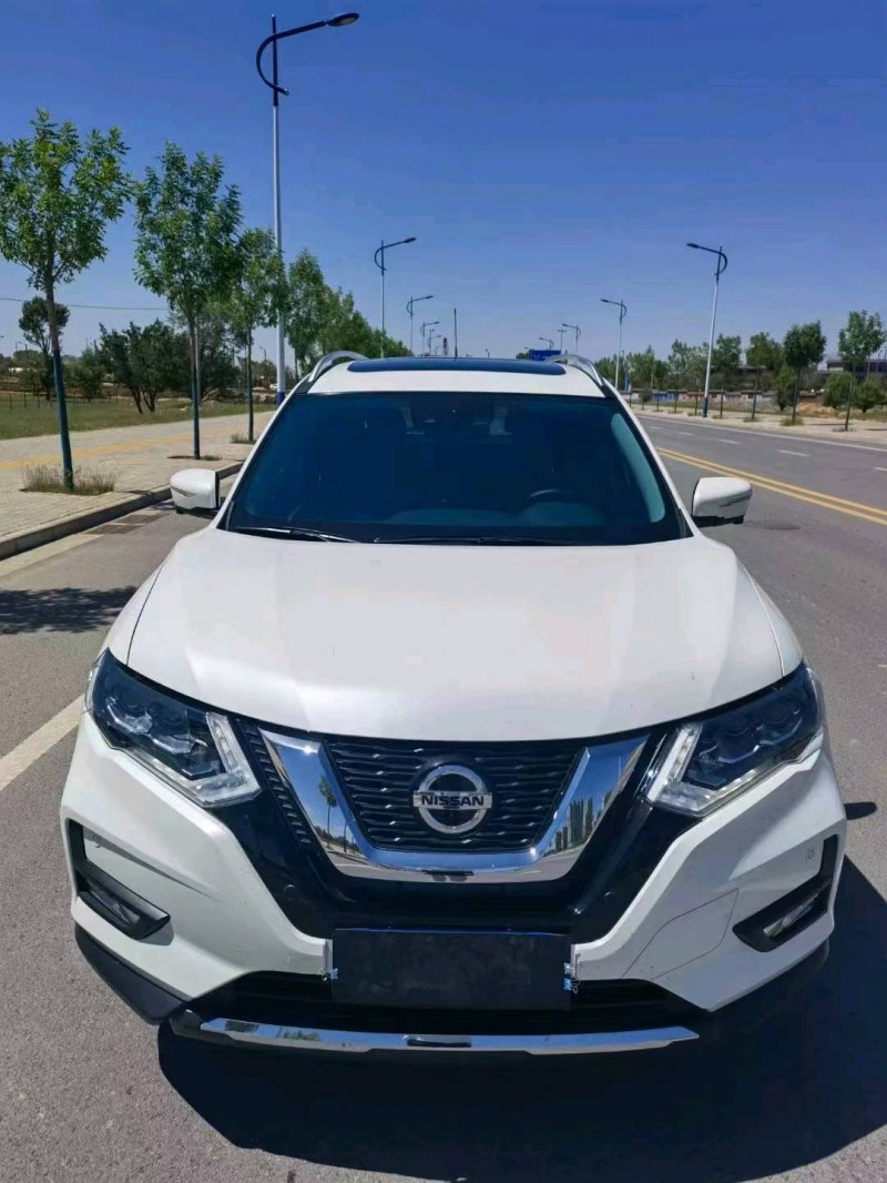 延安20年日產奇駿1