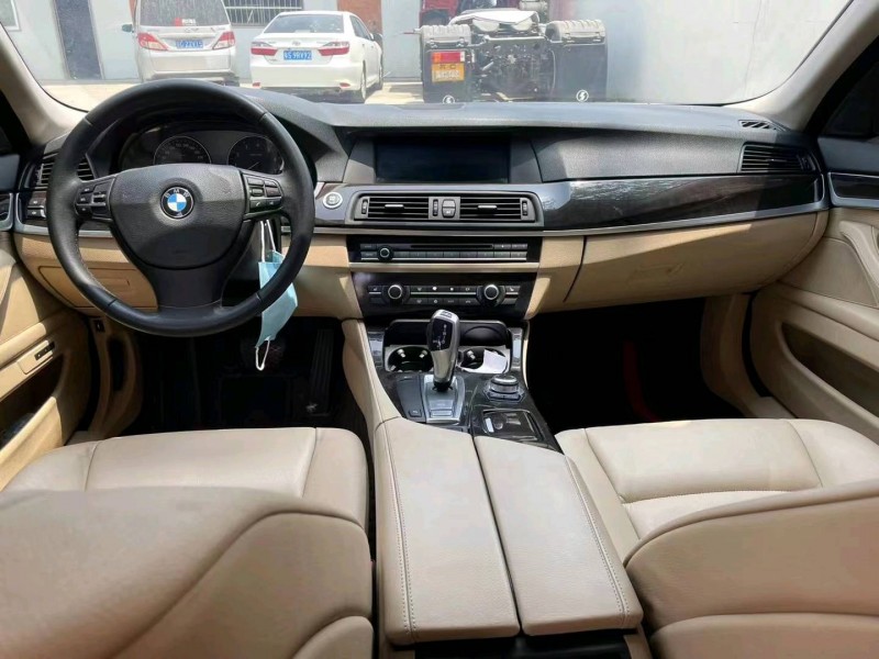 徐州11年宝马5系6