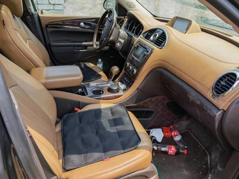 青岛15年别克昂科雷4