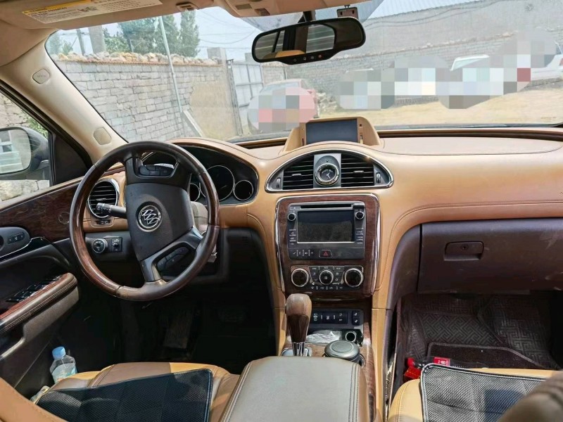 青岛15年别克昂科雷6