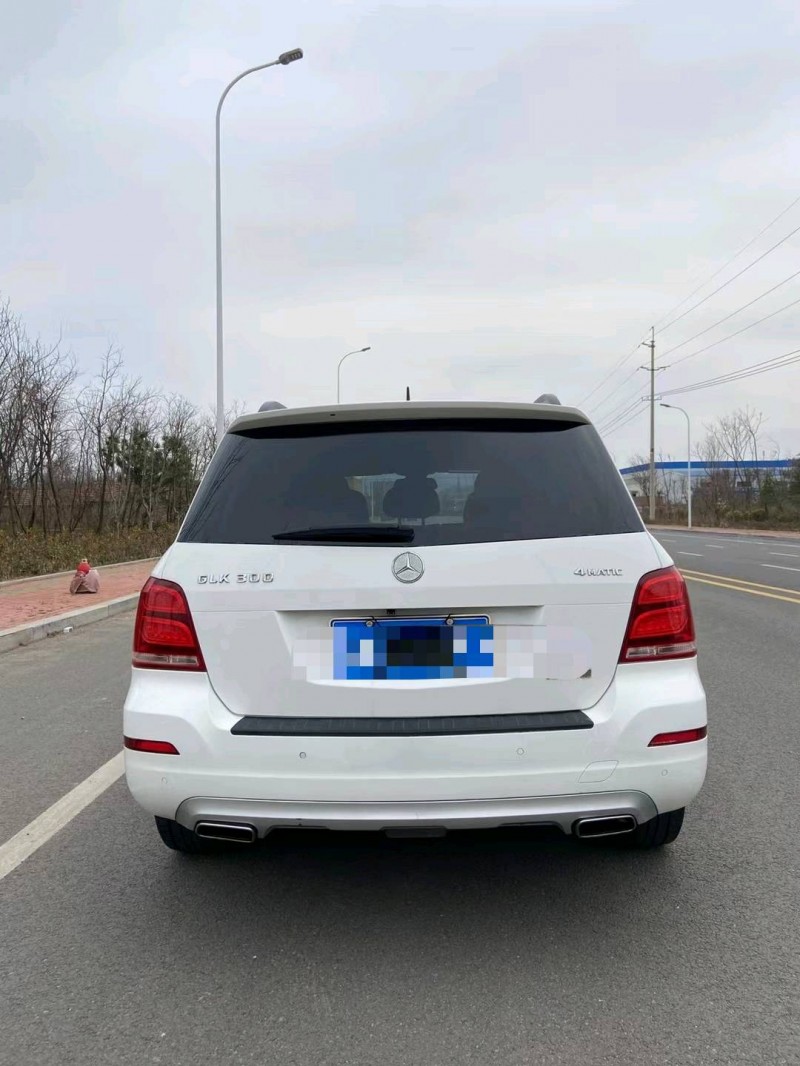 青岛13年奔驰GLK9