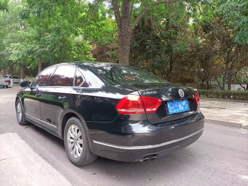 青岛14年大众帕萨特5