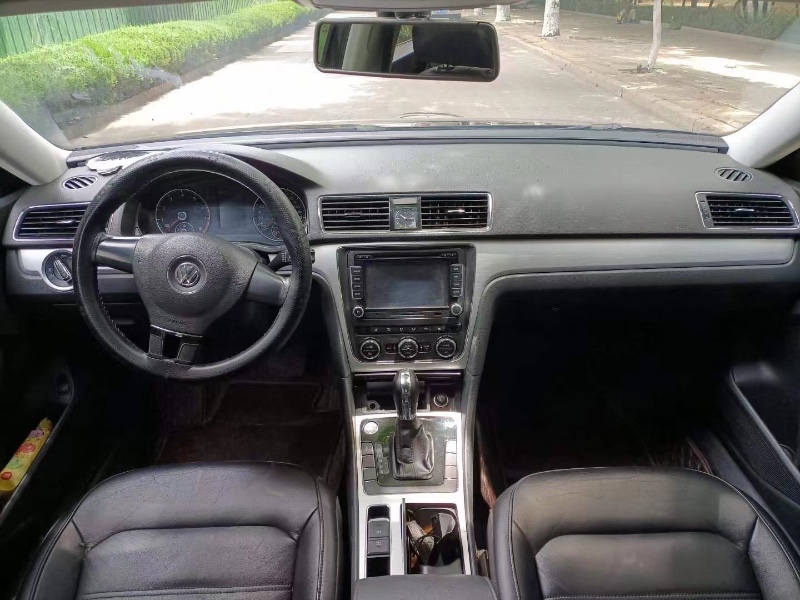 青岛14年大众帕萨特3