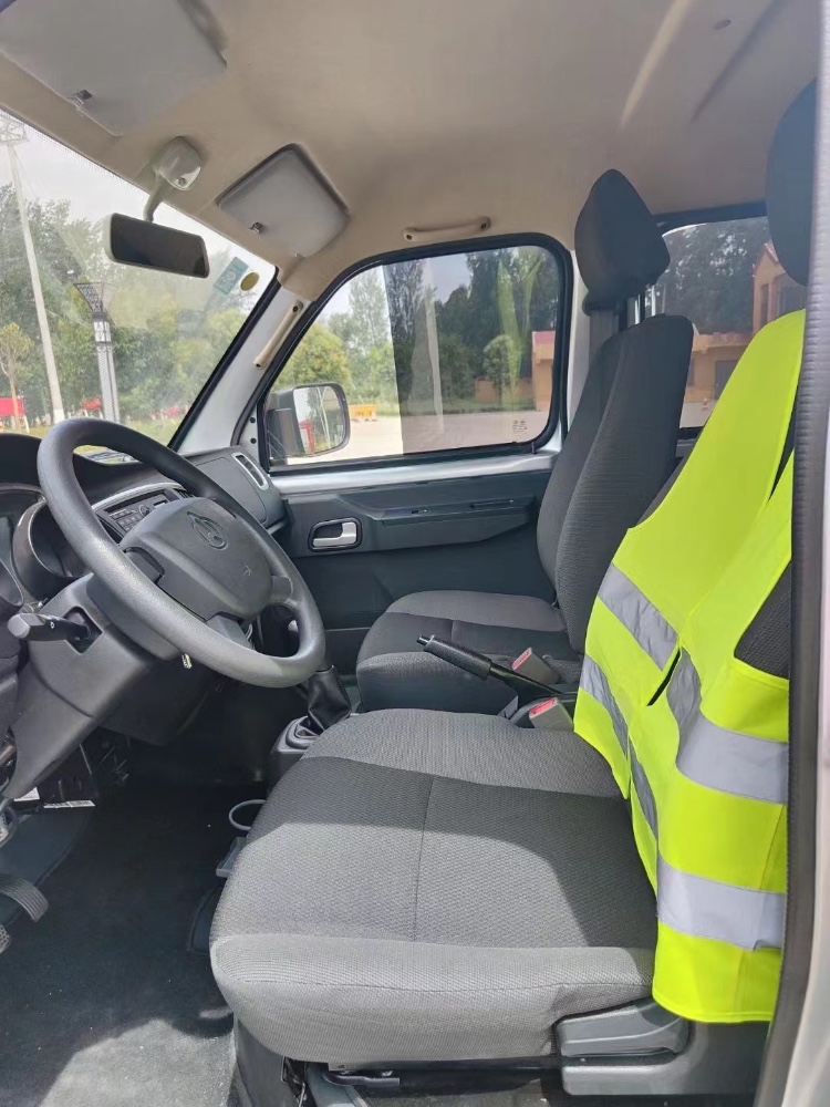 青岛21年长安汽车神骐T206