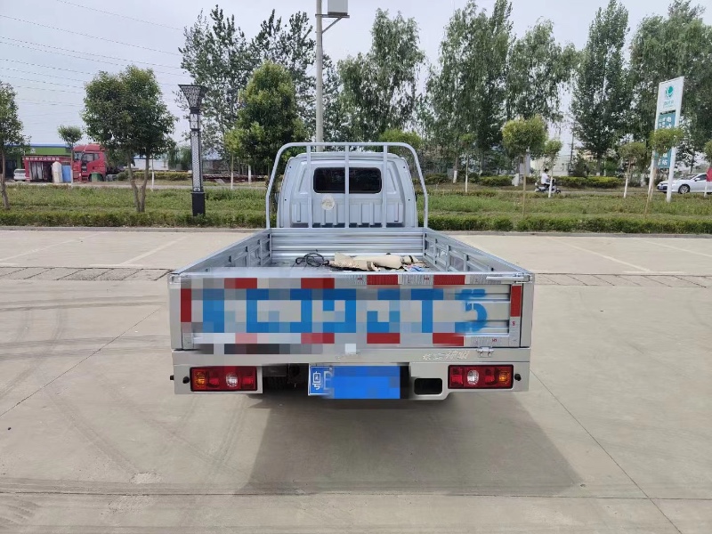 青岛21年长安汽车神骐T202