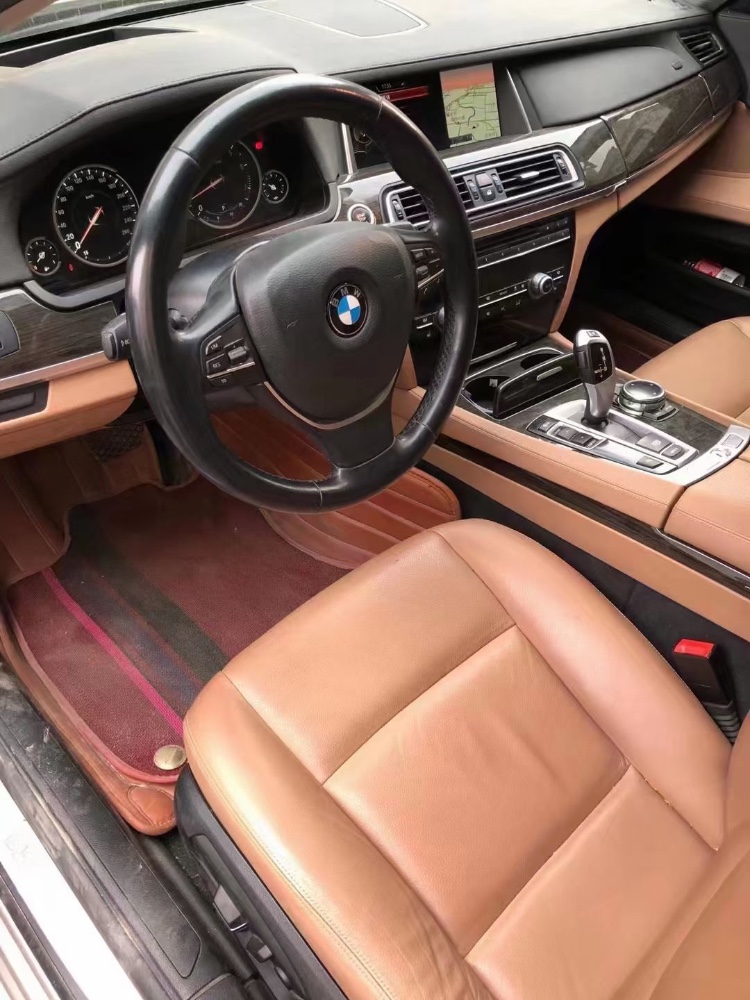 青岛15年宝马7系6