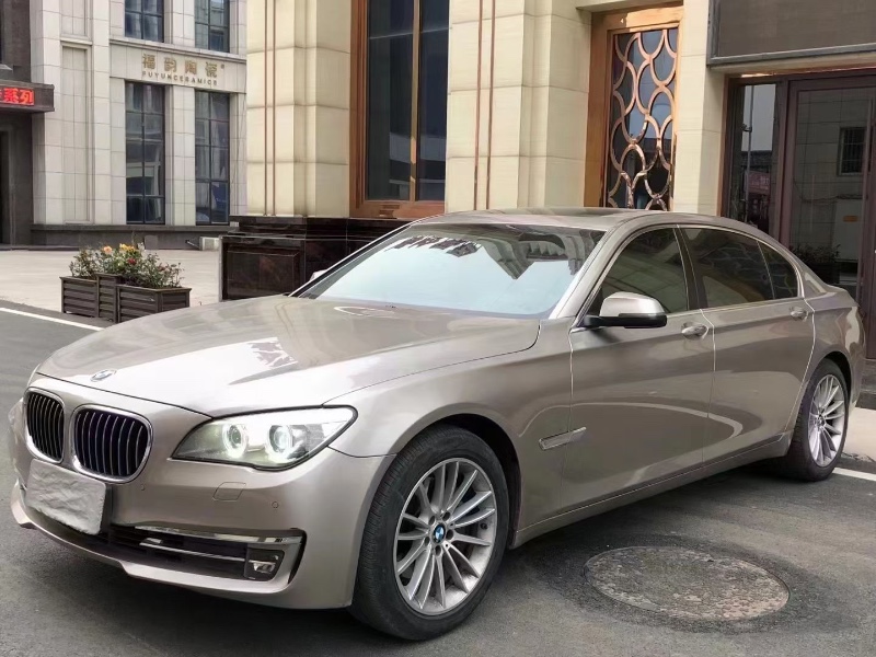 青岛15年宝马7系7