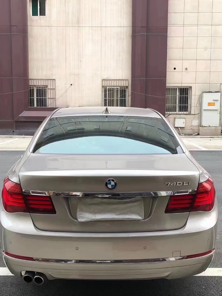 青岛15年宝马7系2