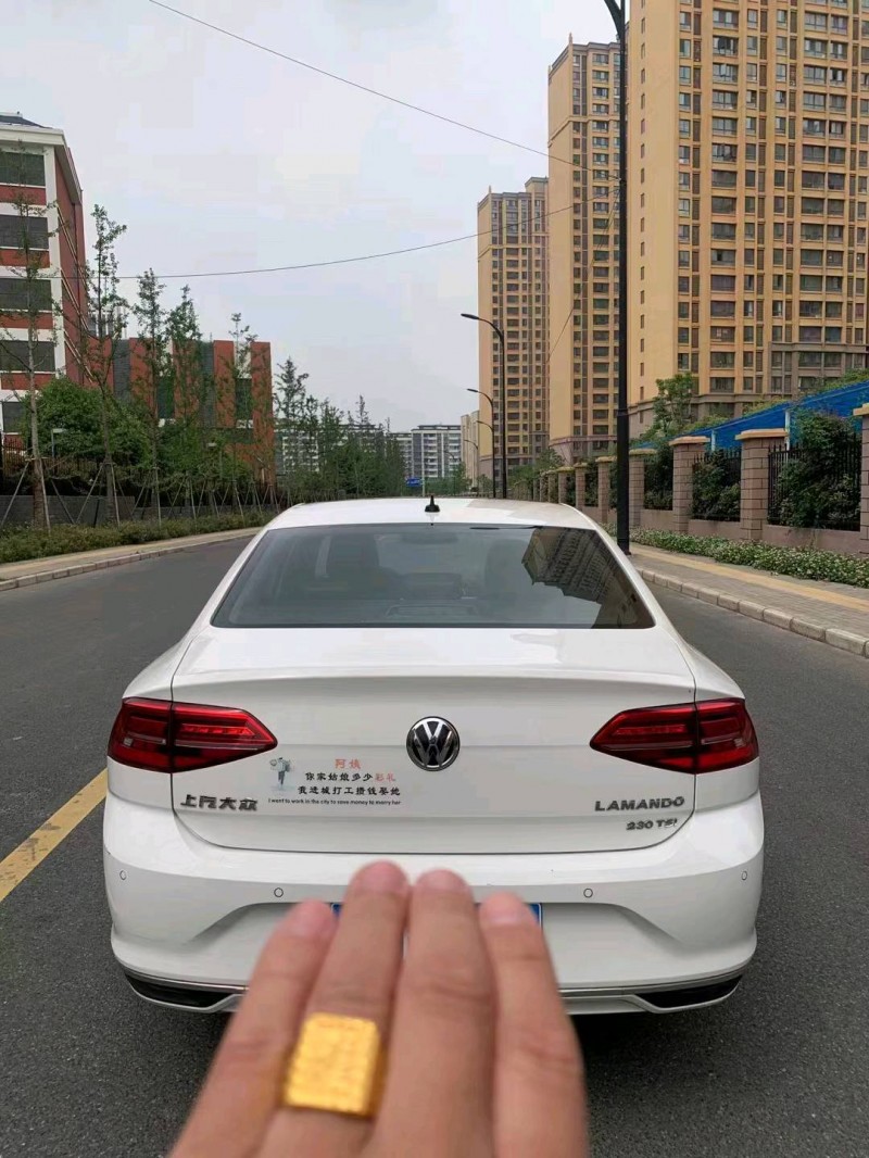 阜陽19年大眾凌渡9