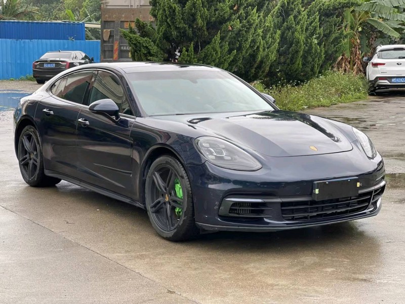 东莞19年保时捷帕拉梅拉3