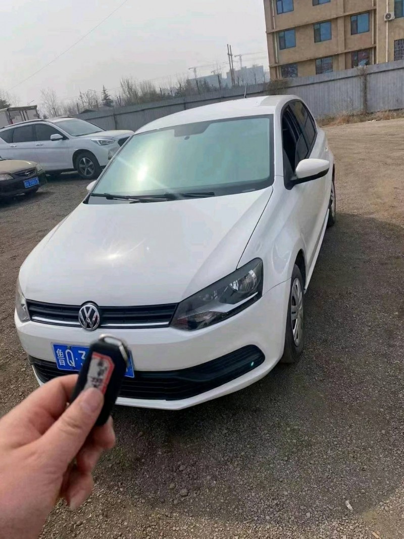 济南15年大众polo2