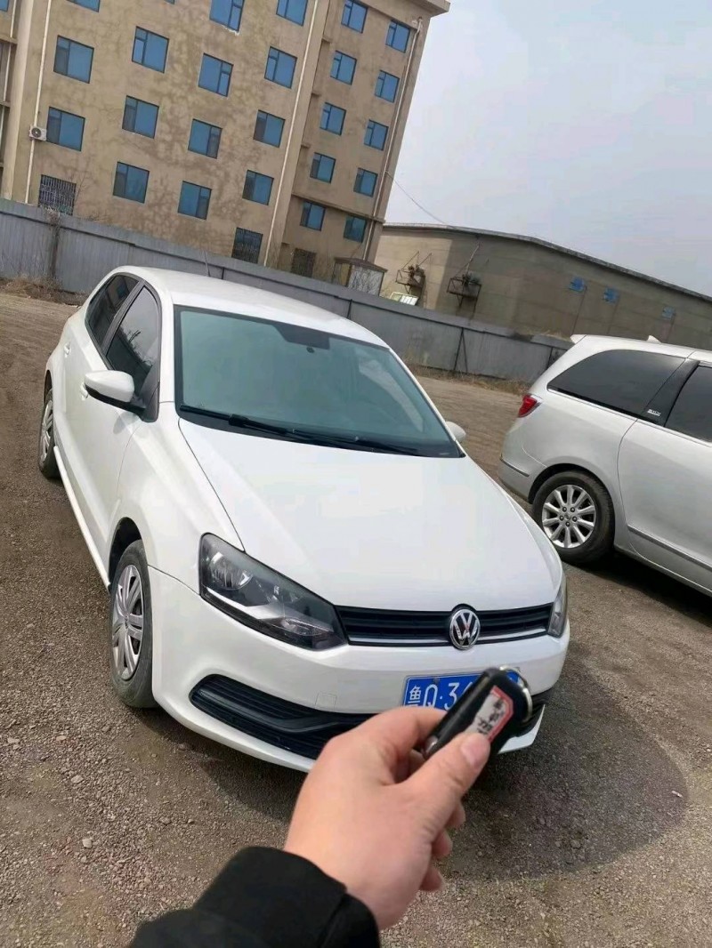 济南15年大众polo5